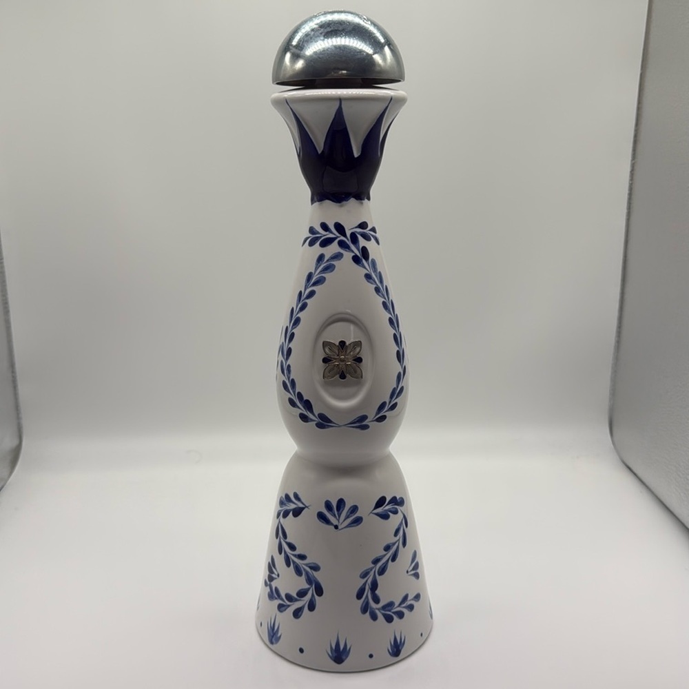Clase Azul Reposado 750ml Tequila Empty Blue & White Bottle.